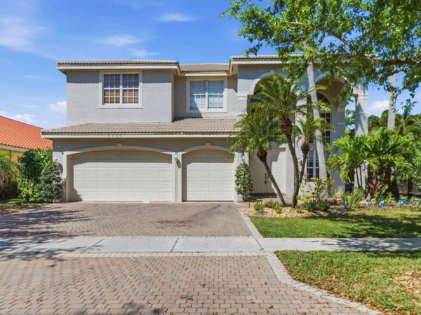9705 Napoli Woods Lane, Delray Beach, FL 33446