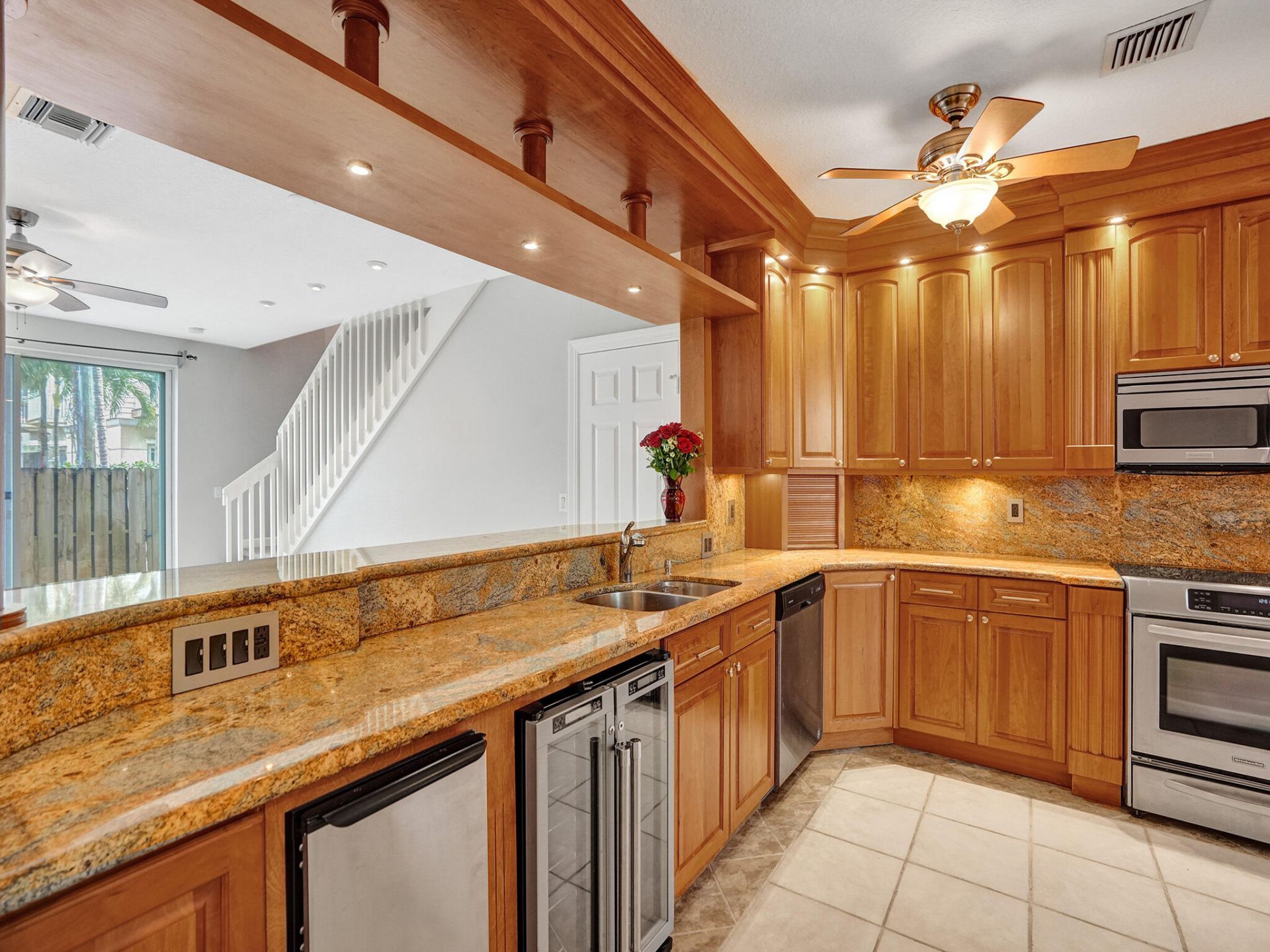 1210 W Las Olas Boulevard, Fort Lauderdale, FL 33312 Photo