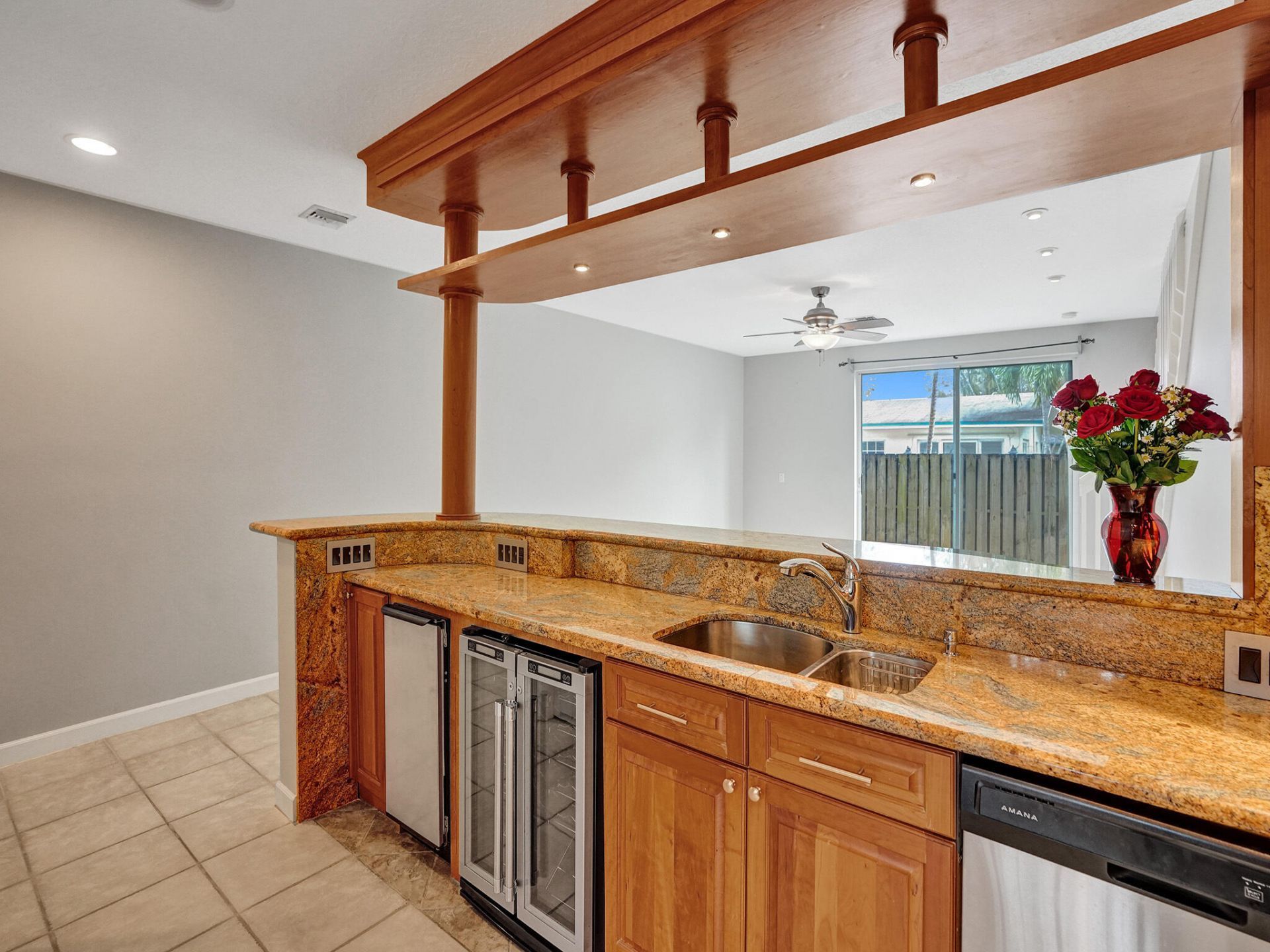 1210 W Las Olas Boulevard, Fort Lauderdale, FL 33312 Photo