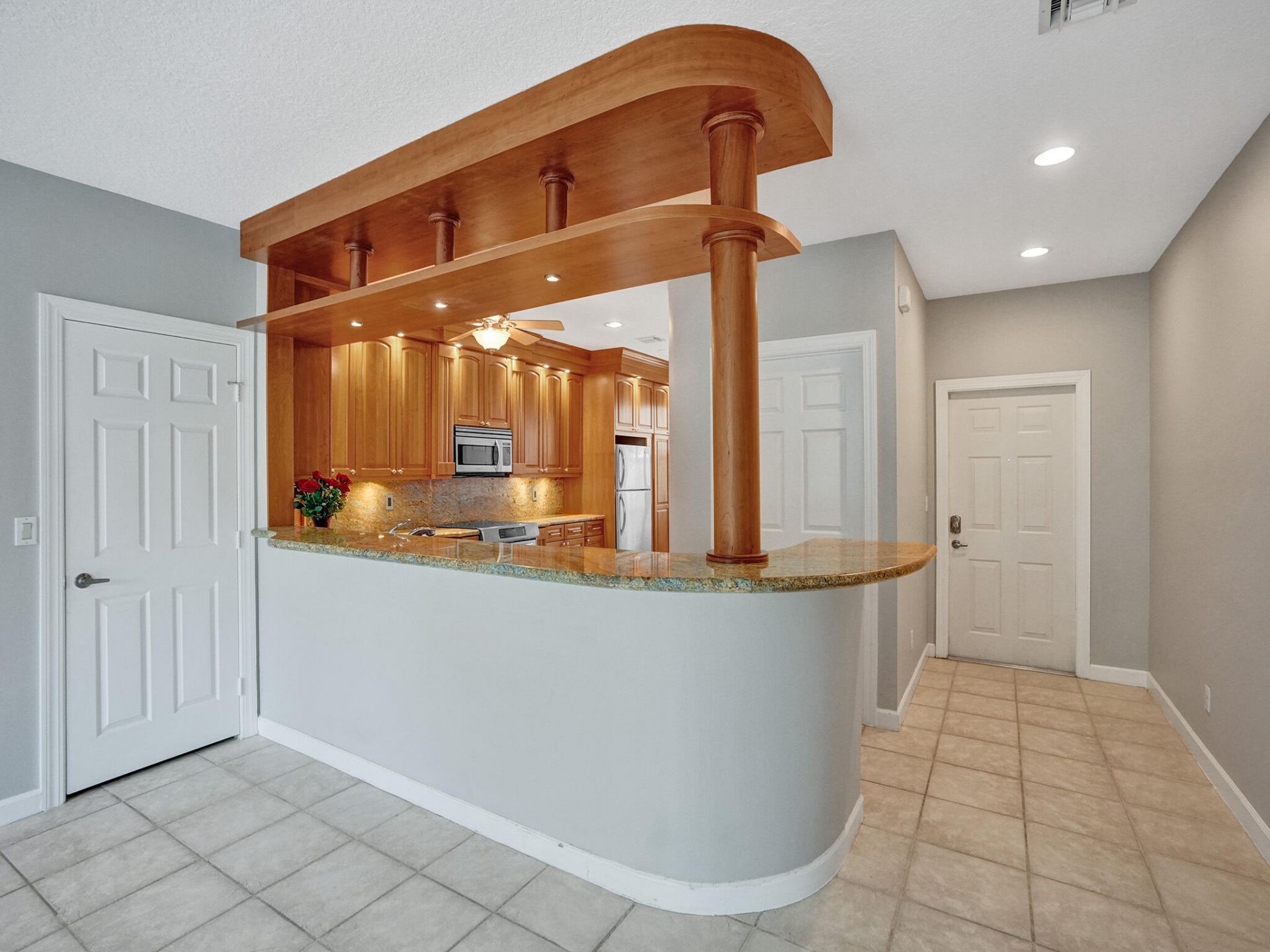 1210 W Las Olas Boulevard, Fort Lauderdale, FL 33312 Photo