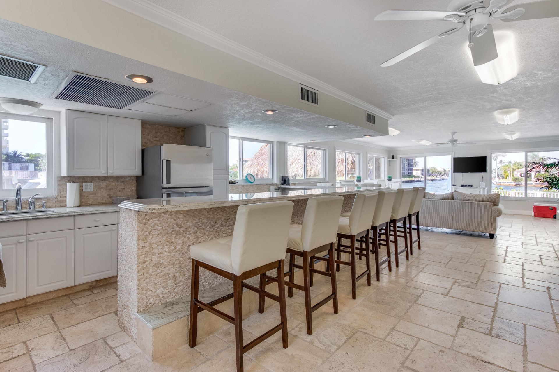 1160 Hillsboro Mile Hillsboro Mile, Unit 201, Hillsboro Beach, FL 33062 Photo