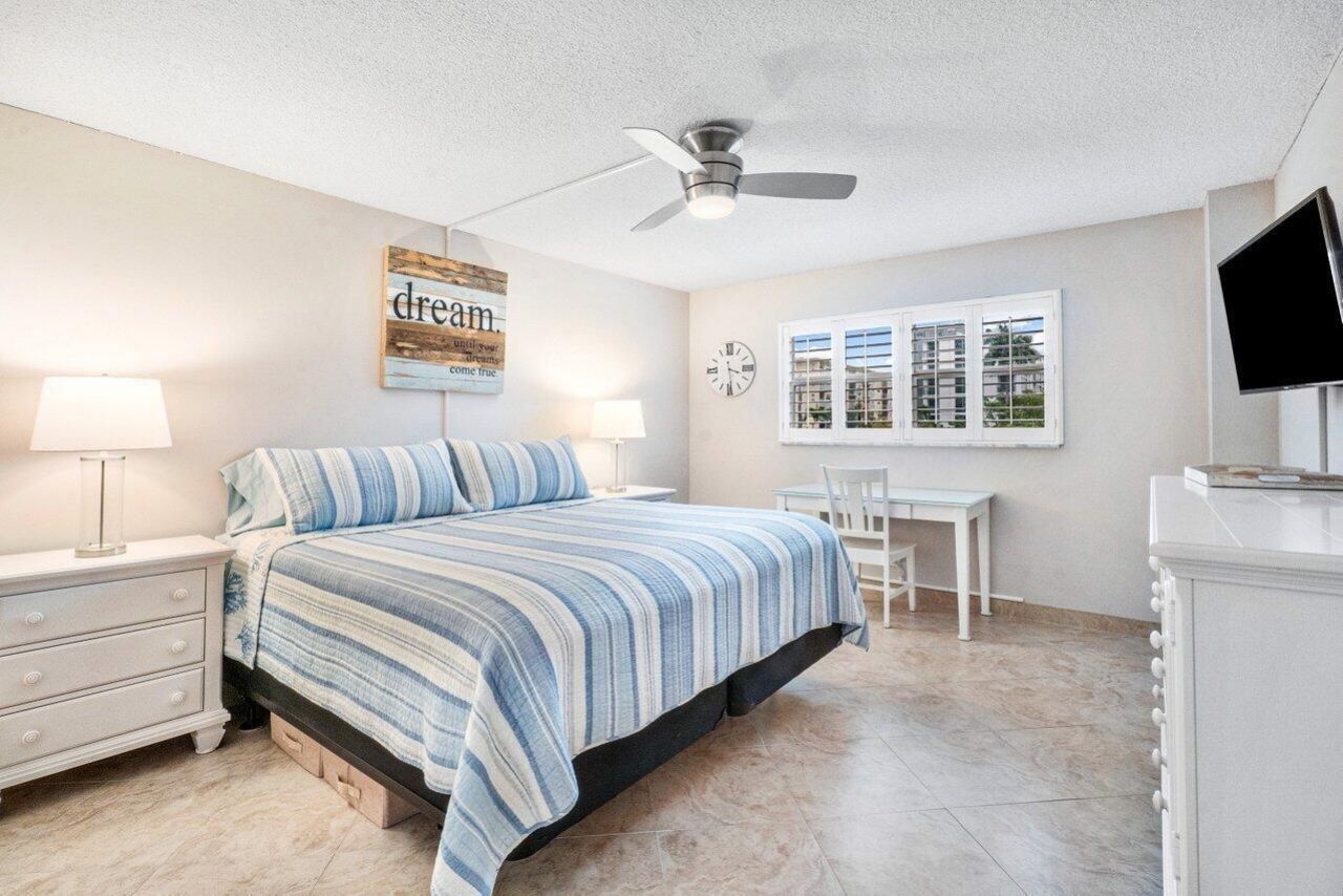 1160 Hillsboro Mile Hillsboro Mile, Unit 201, Hillsboro Beach, FL 33062 Photo