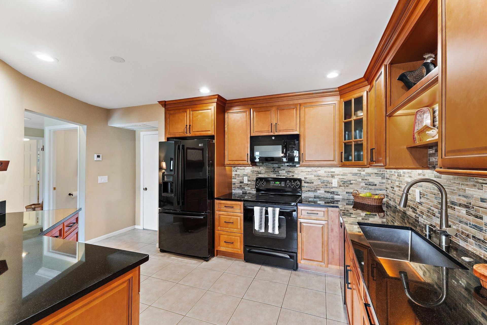 19 Lexington Lane W, Palm Beach Gardens, FL 33418 Photo