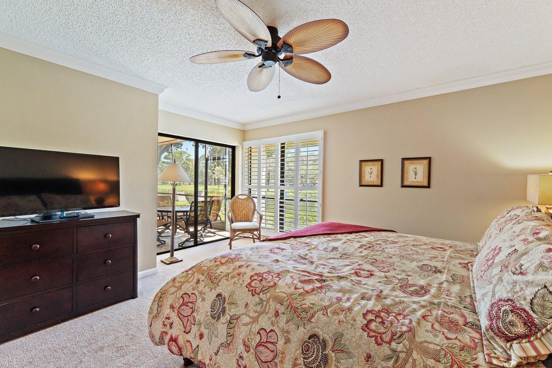 19 Lexington Lane W, Palm Beach Gardens, FL 33418 Photo