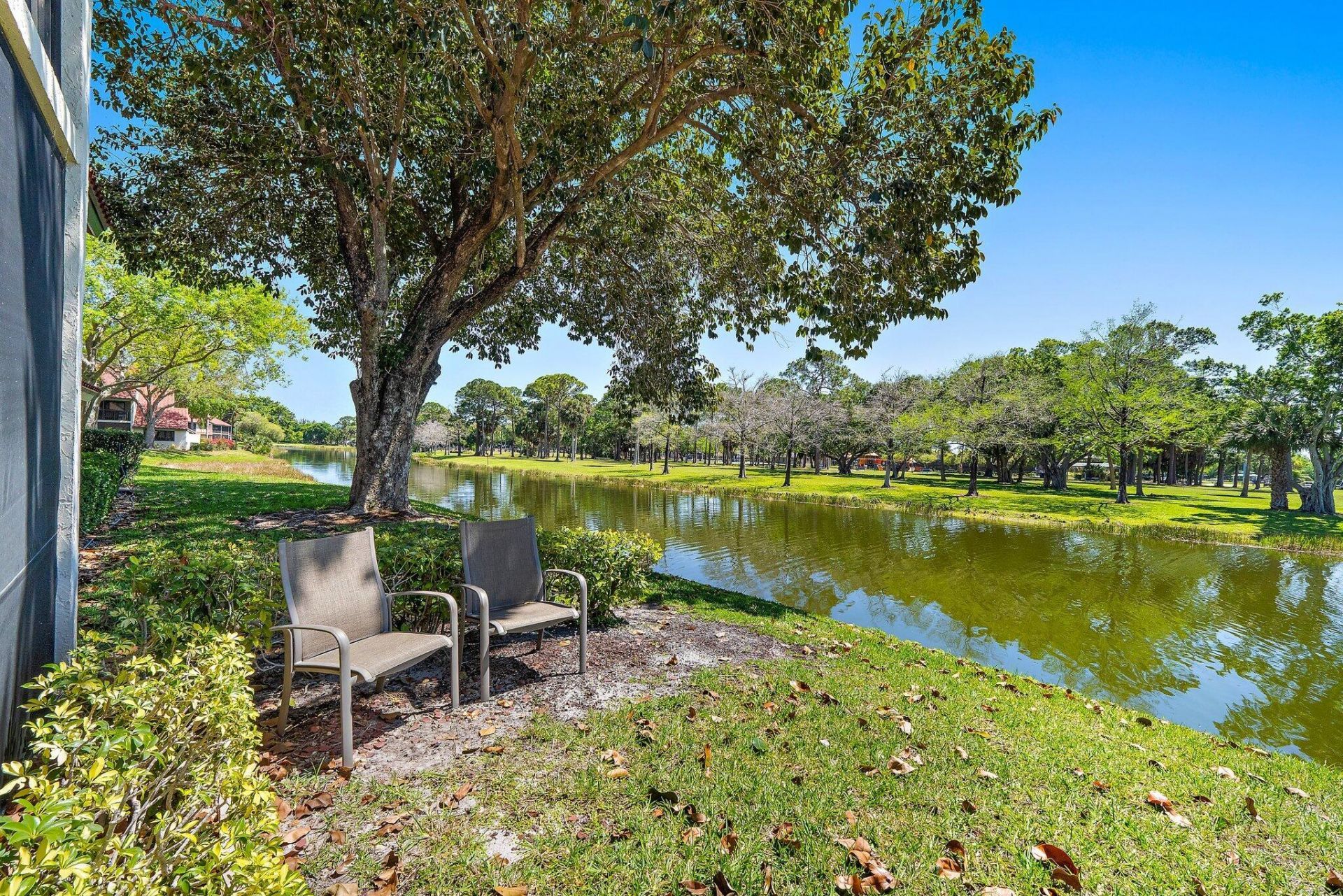 19 Lexington Lane W, Palm Beach Gardens, FL 33418 Photo