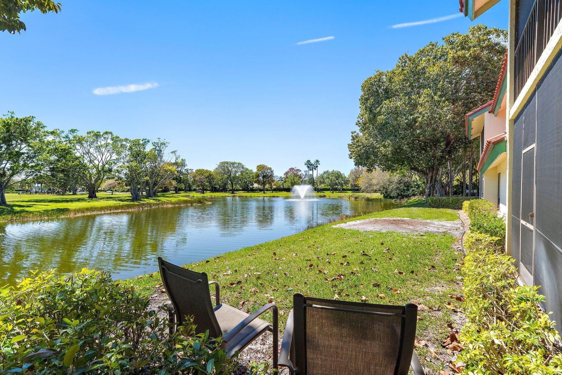 19 Lexington Lane W, Palm Beach Gardens, FL 33418 Photo