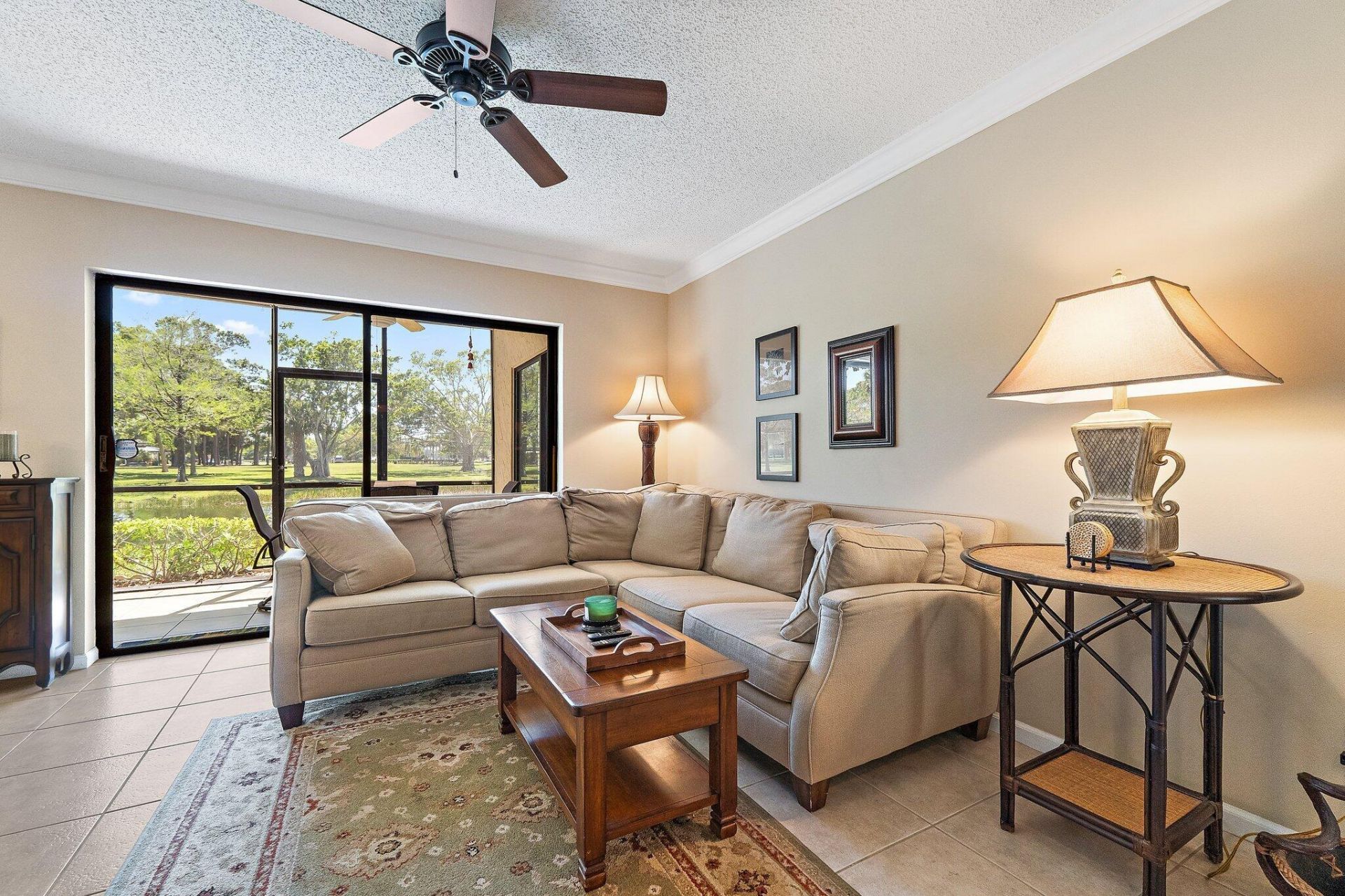 19 Lexington Lane W, Palm Beach Gardens, FL 33418 Photo