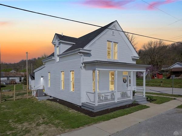 210 John Street, HIGGINSPORT, OH 45131