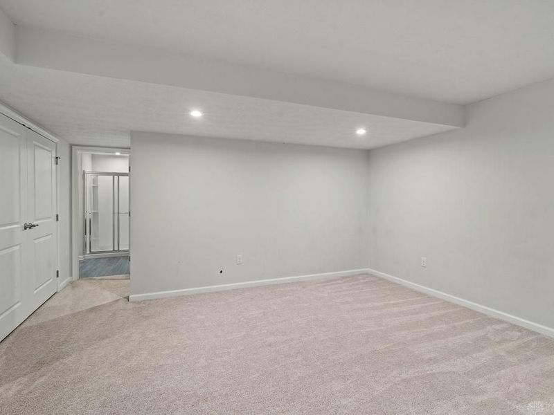 9184 Lakeside Street, Tipp City, OH 45371 Photo 31