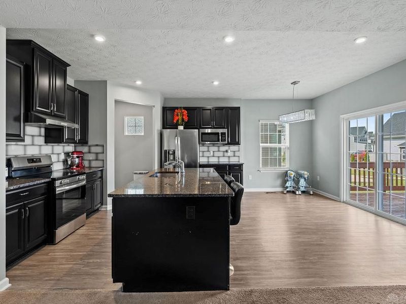 9184 Lakeside Street, Tipp City, OH 45371 Photo 9