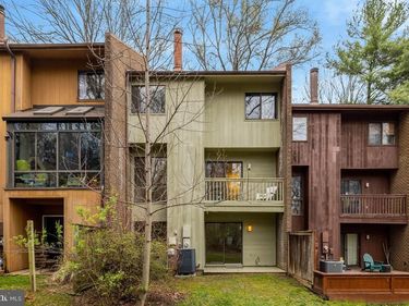 1752 WAINWRIGHT DRIVE, RESTON, VA 20190