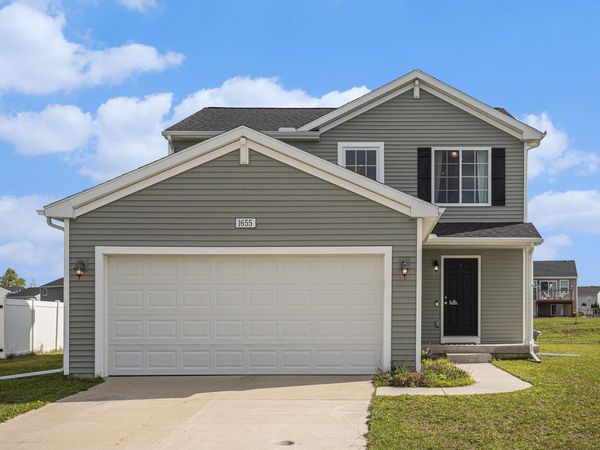 1655 Tea Pond Court, Vicksburg, MI 49097