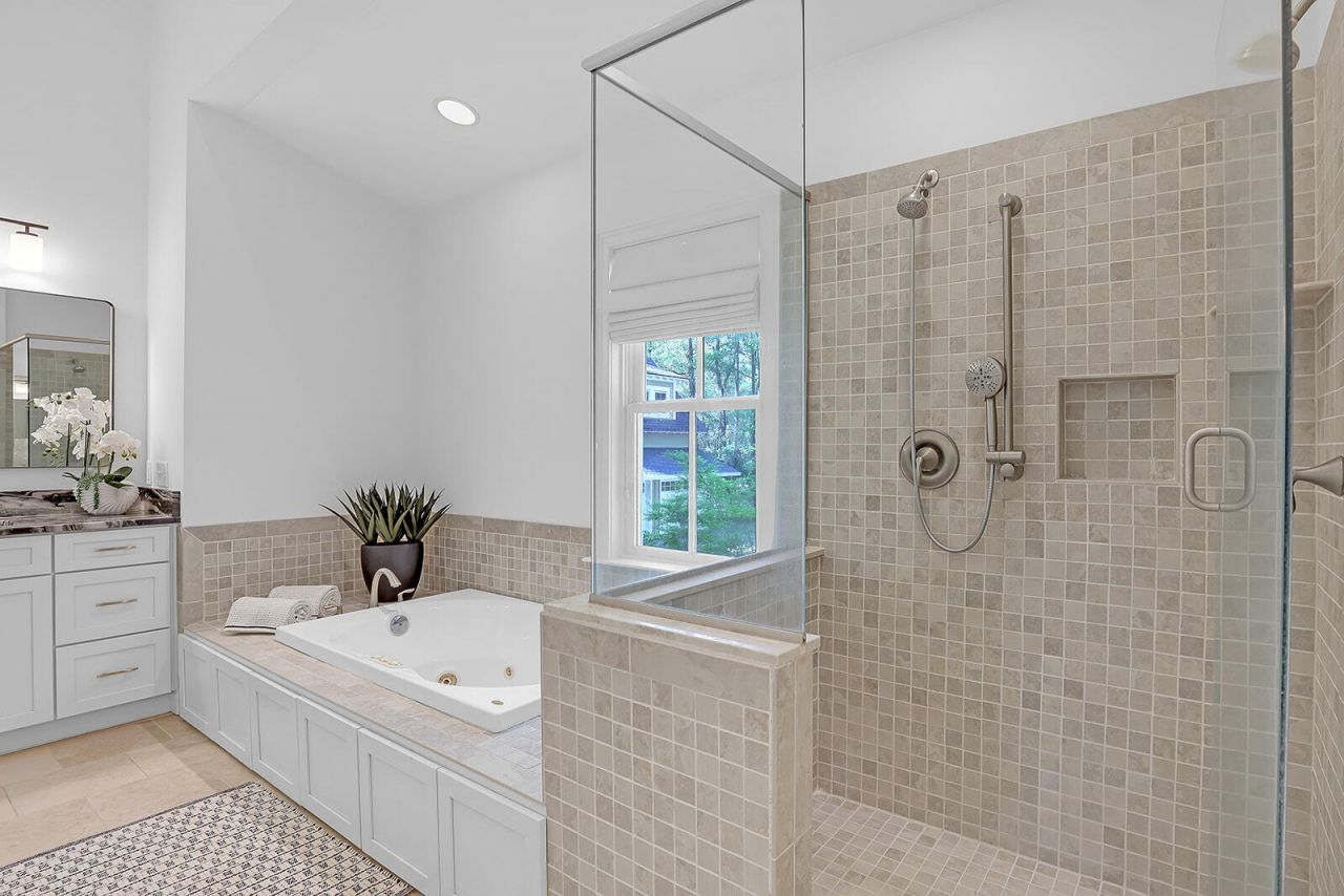 105 Barnaby Photo 39