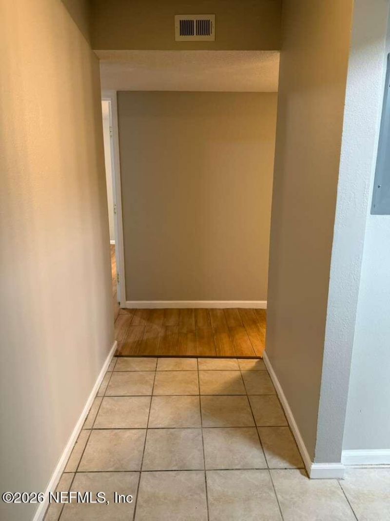 3864 La Mirada Drive, Unit 6, Jacksonville, FL 32217 Photo