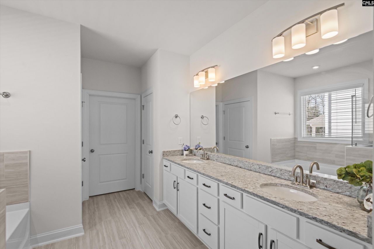 558 Wild Ginger Loop Photo 20