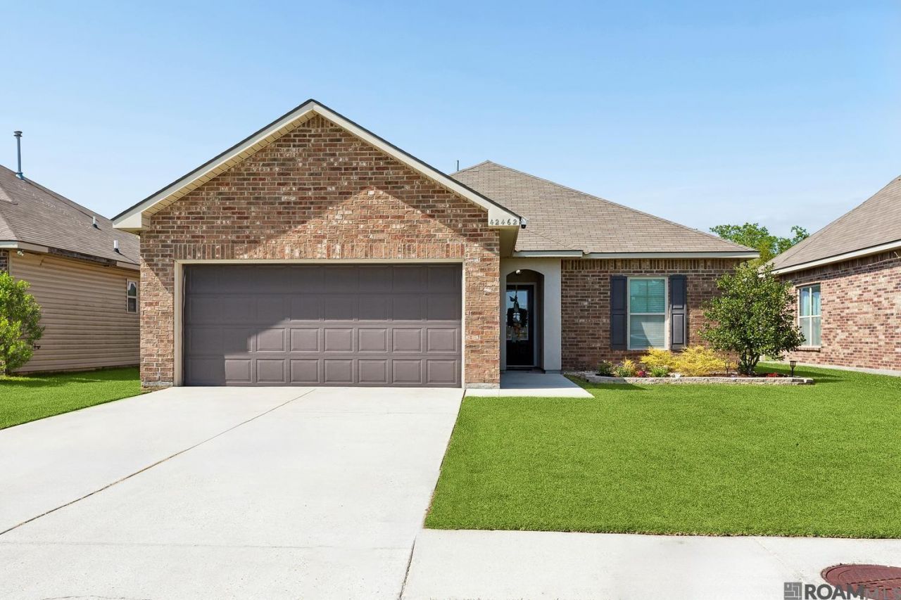 42462 Harborstone Ave, Prairieville, LA 70769 Main Photo