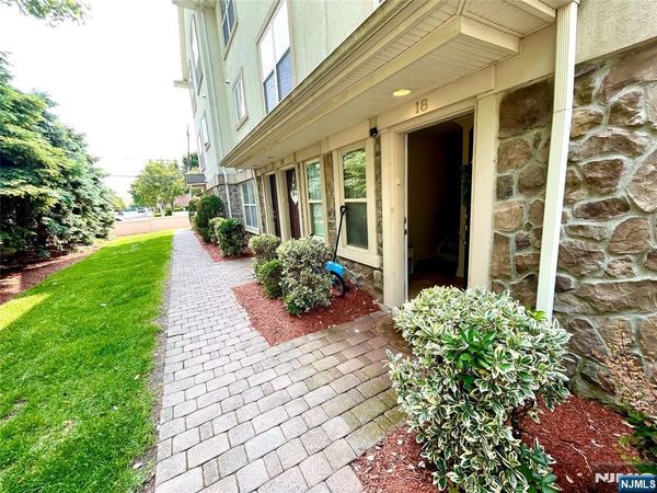 1625 Paterson Plank Road 18, Unit 18, SECAUCUS, NJ 07094