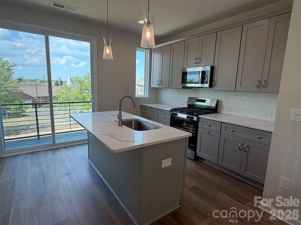 1610 Spring Street, Unit EQX1873, Charlotte, NC 28206