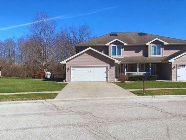 426 S Walnut Street , Manteno, IL 60950