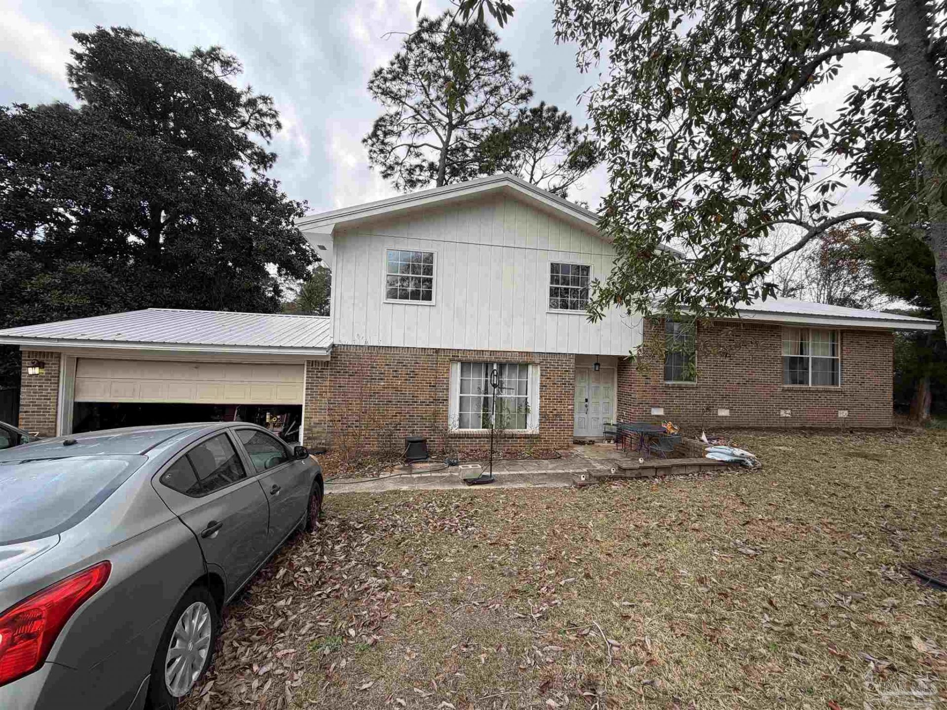 10279 Sugar Creek Dr, Pensacola, FL 32514 Main Photo