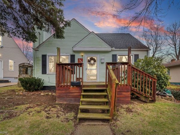 1865 9th Street SW, Akron, OH 44314