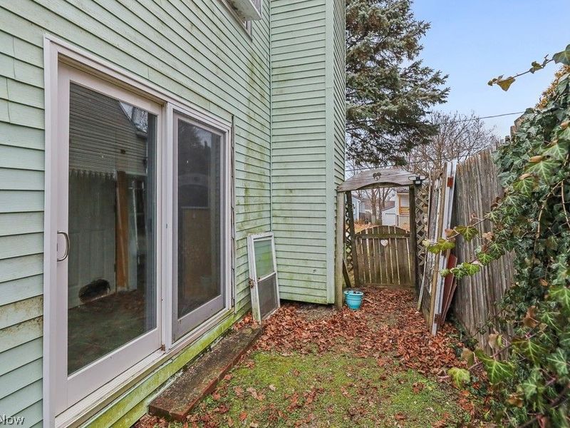 1865 9th Street SW, Akron, OH 44314 Photo 30