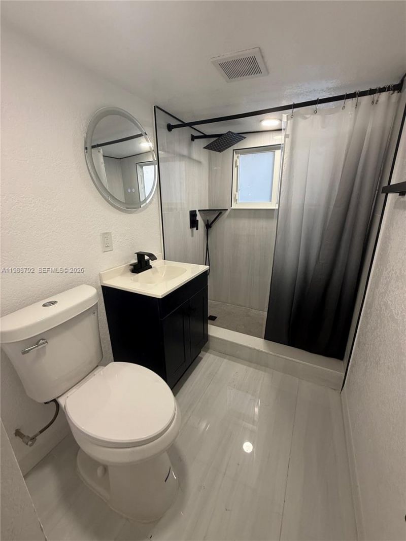 1608 NW 51st Ter , Unit E, Miami, FL 33142 Photo
