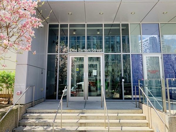 1 Earhart, Unit 511, Cambridge, MA 02141