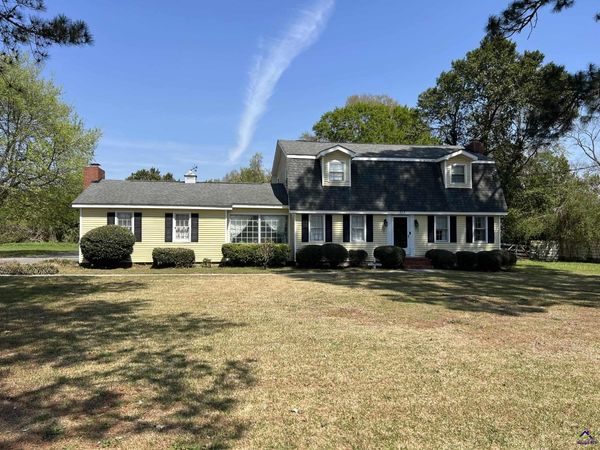 313 E Main Street, Marshallville, GA 31057