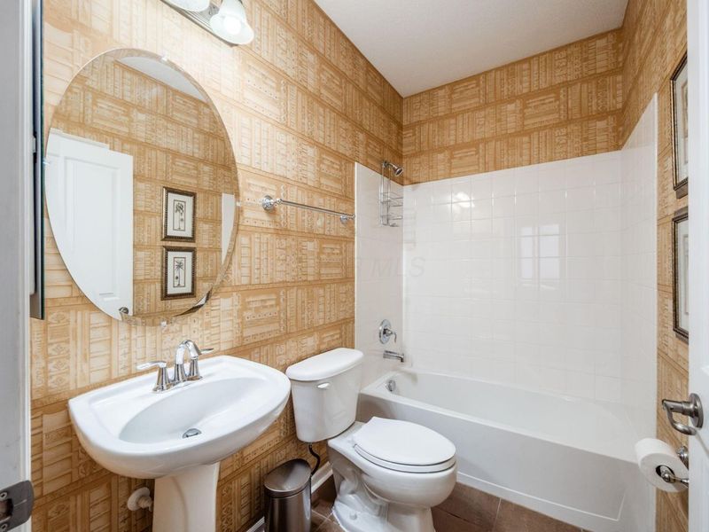 380 Westgreen Lane, Westerville, OH 43082 Photo 22