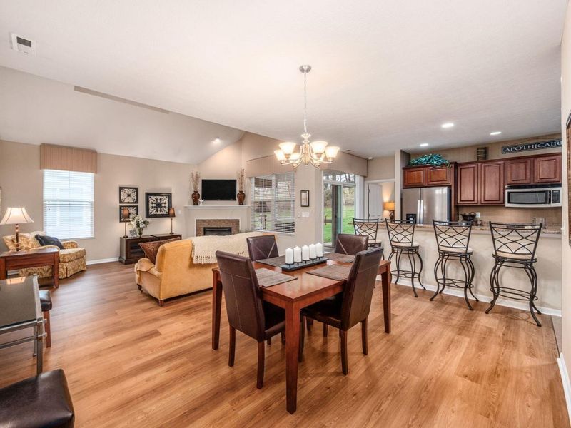 380 Westgreen Lane, Westerville, OH 43082 Photo 4