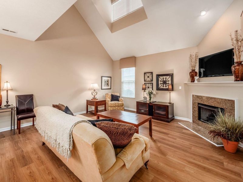 380 Westgreen Lane, Westerville, OH 43082 Photo 6