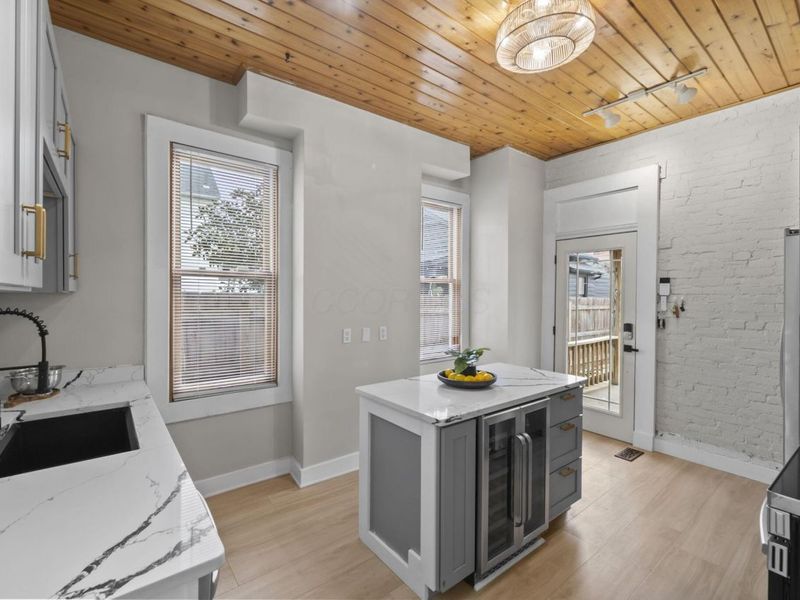 74 E Dodridge Street, Columbus, OH 43202 Photo 11