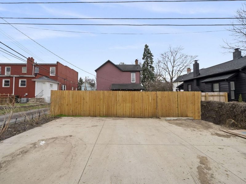 74 E Dodridge Street, Columbus, OH 43202 Photo 34
