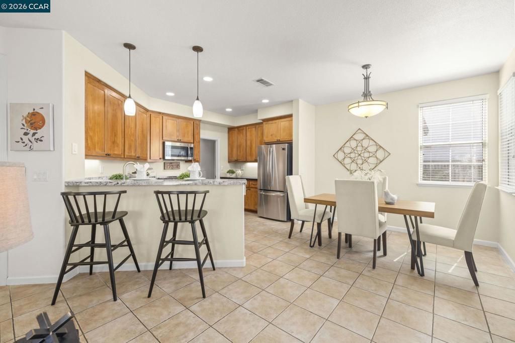 510 Crystal Rose Court, Fairfield, CA 94534 Main Photo