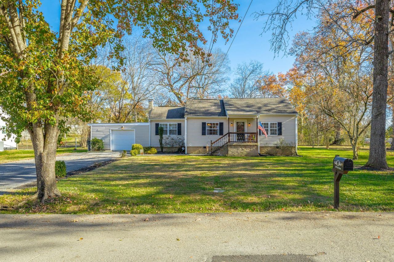 140 Park Street, Chickamauga, GA 30707 Main Photo