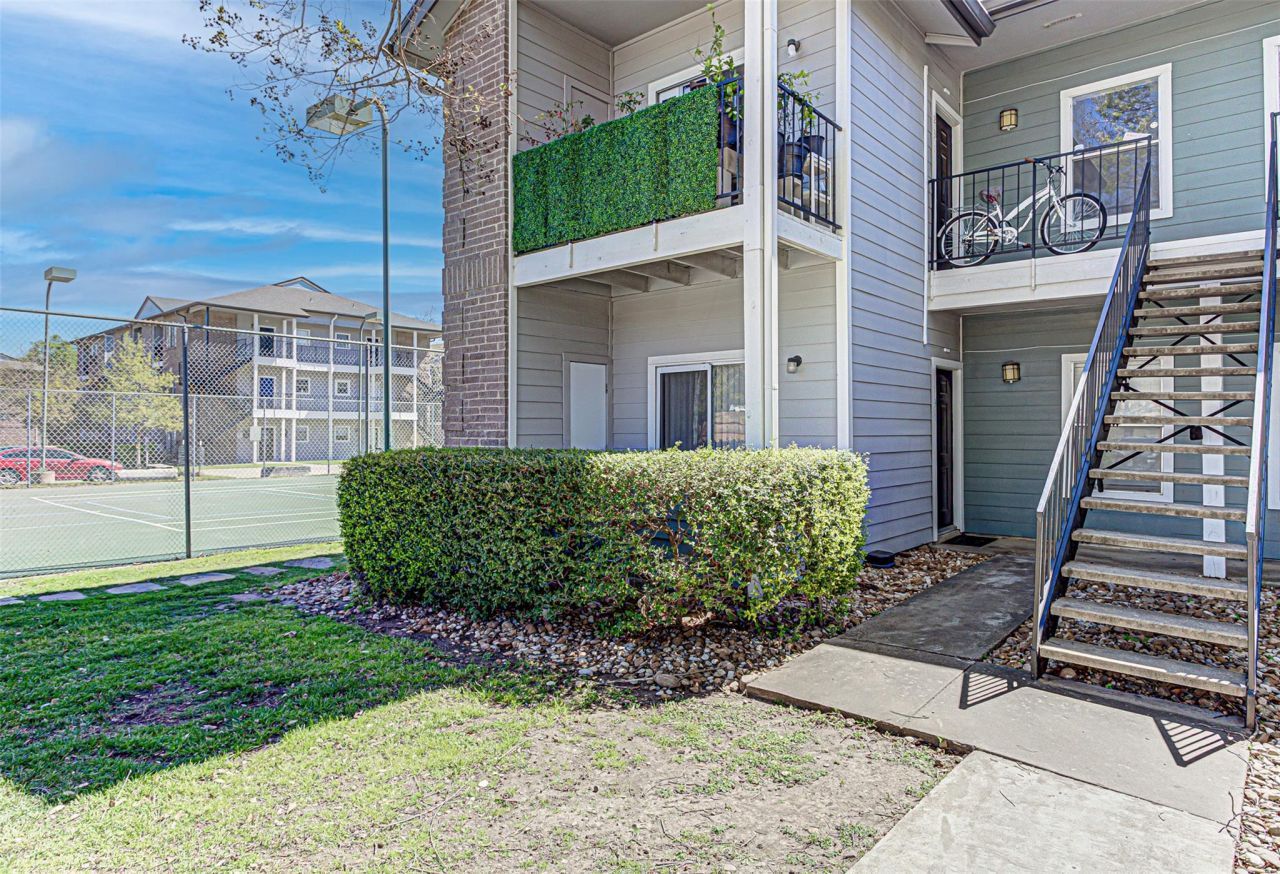12166 Metric Blvd, Unit 131, Austin, TX 78758 Main Photo