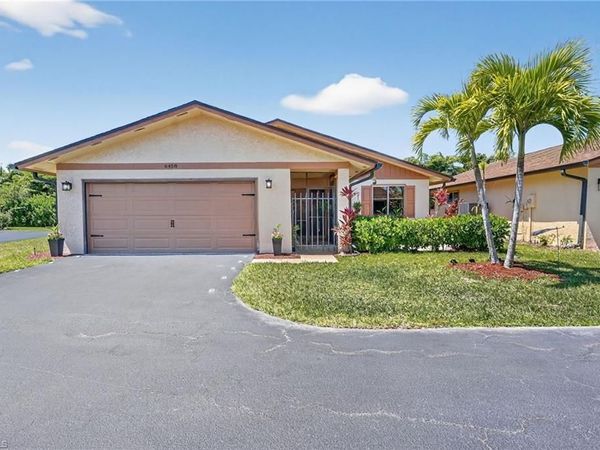 6458 Royal Woods DR, FORT MYERS, FL 33908