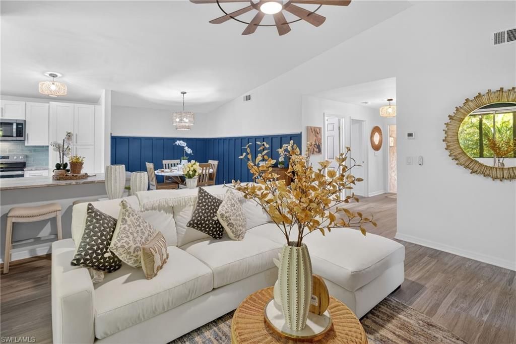 6458 Royal Woods Dr, Fort Myers, FL 33908 Photo