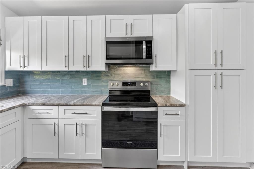 6458 Royal Woods Dr, Fort Myers, FL 33908 Photo