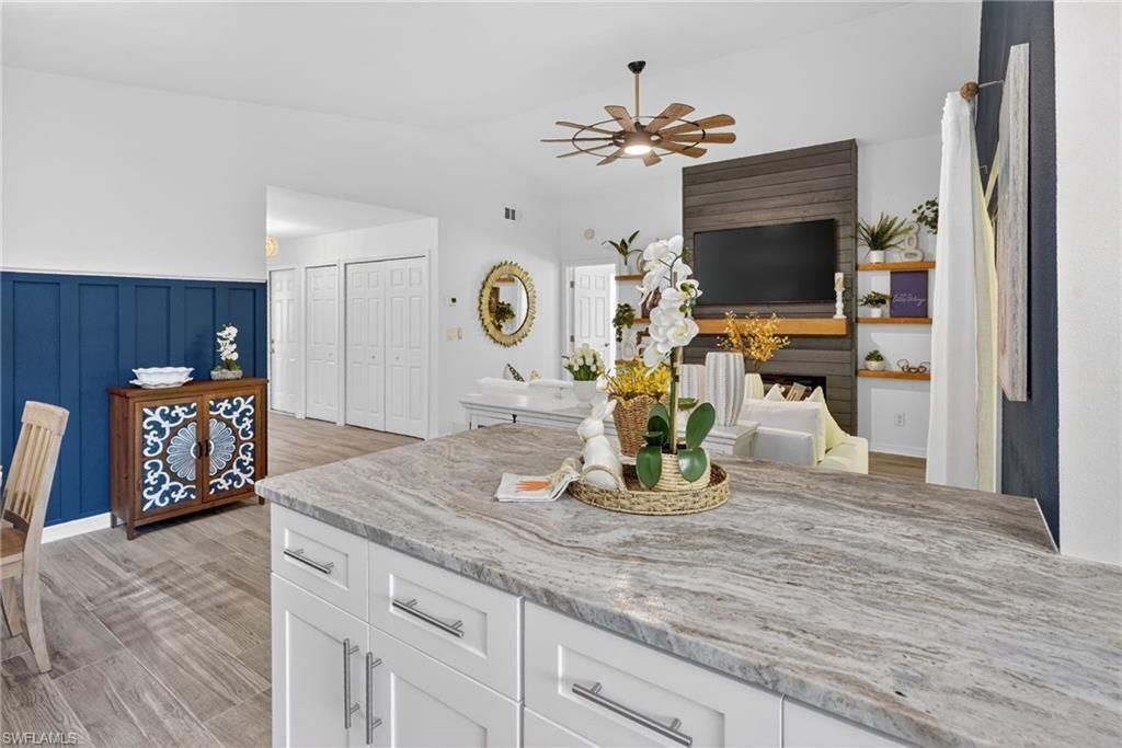 6458 Royal Woods Dr, Fort Myers, FL 33908 Photo