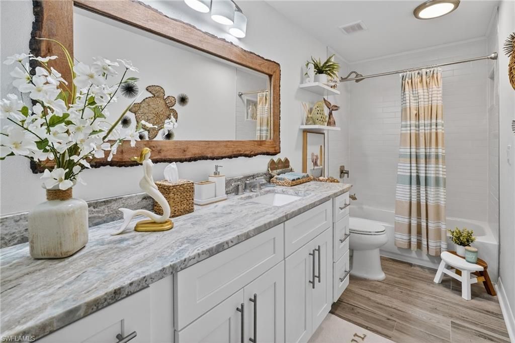 6458 Royal Woods Dr, Fort Myers, FL 33908 Photo