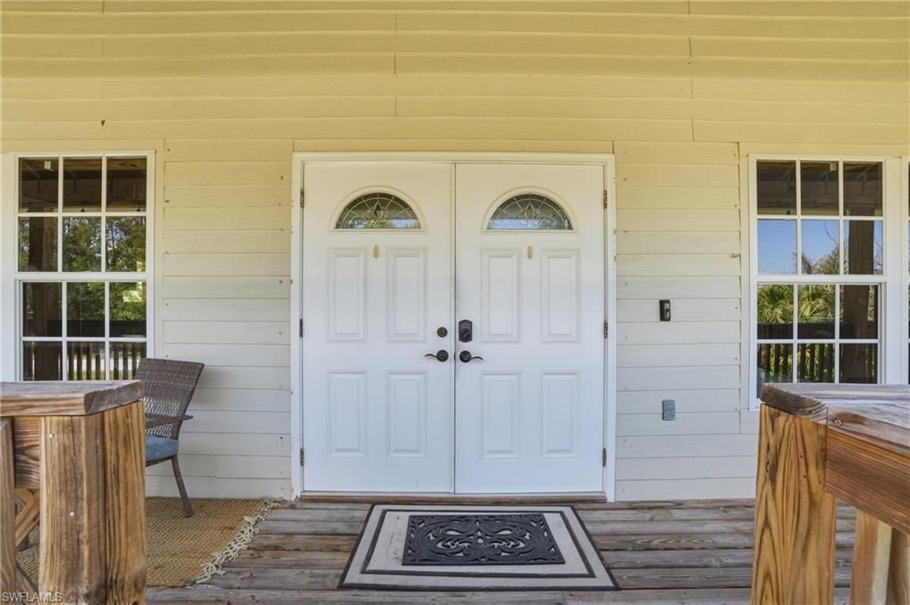 20325 Idlewood Rd , North Fort Myers, FL 33917 Photo