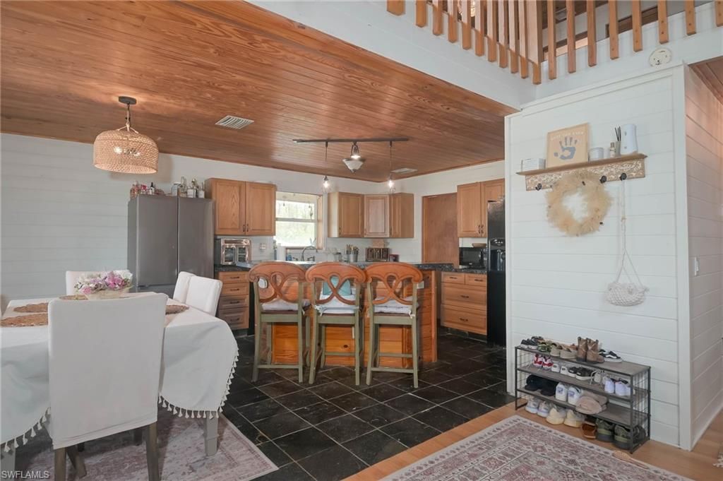 20325 Idlewood Rd , North Fort Myers, FL 33917 Photo