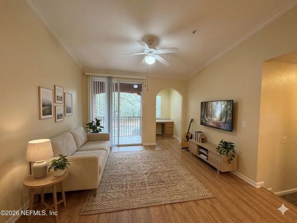 10075 N GATE Parkway, Unit 2012, Jacksonville, FL 32246