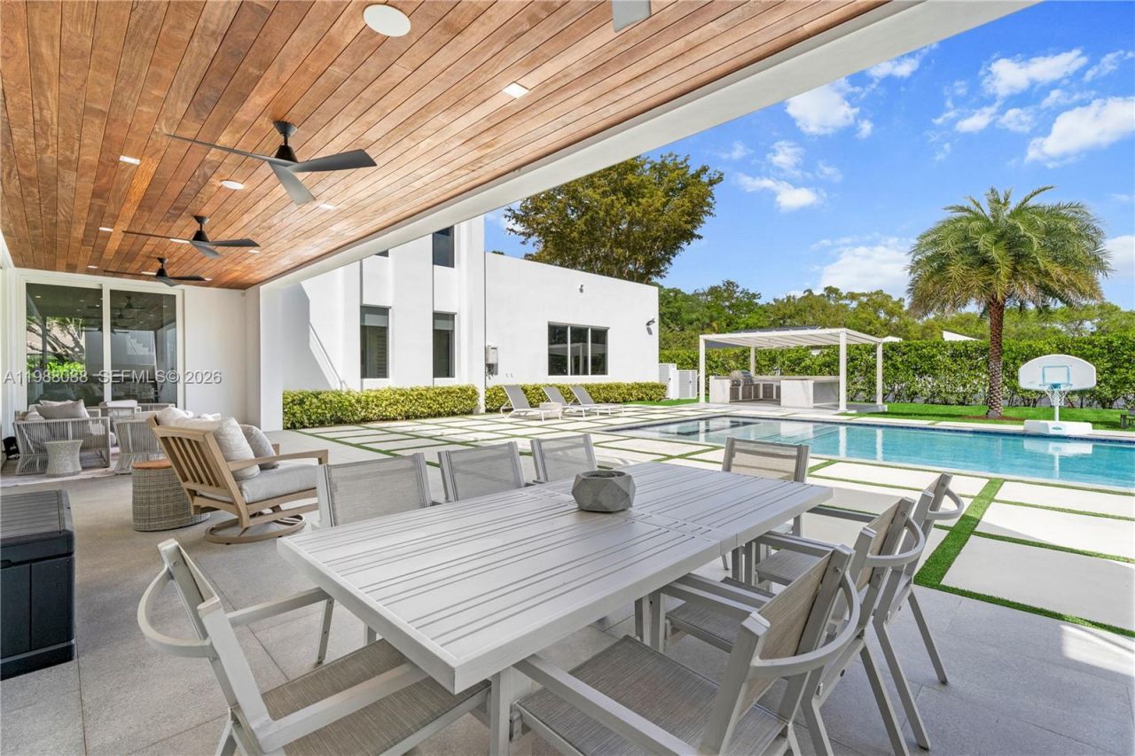 6285 Old Cutler Rd, Pinecrest, FL 33156 Photo