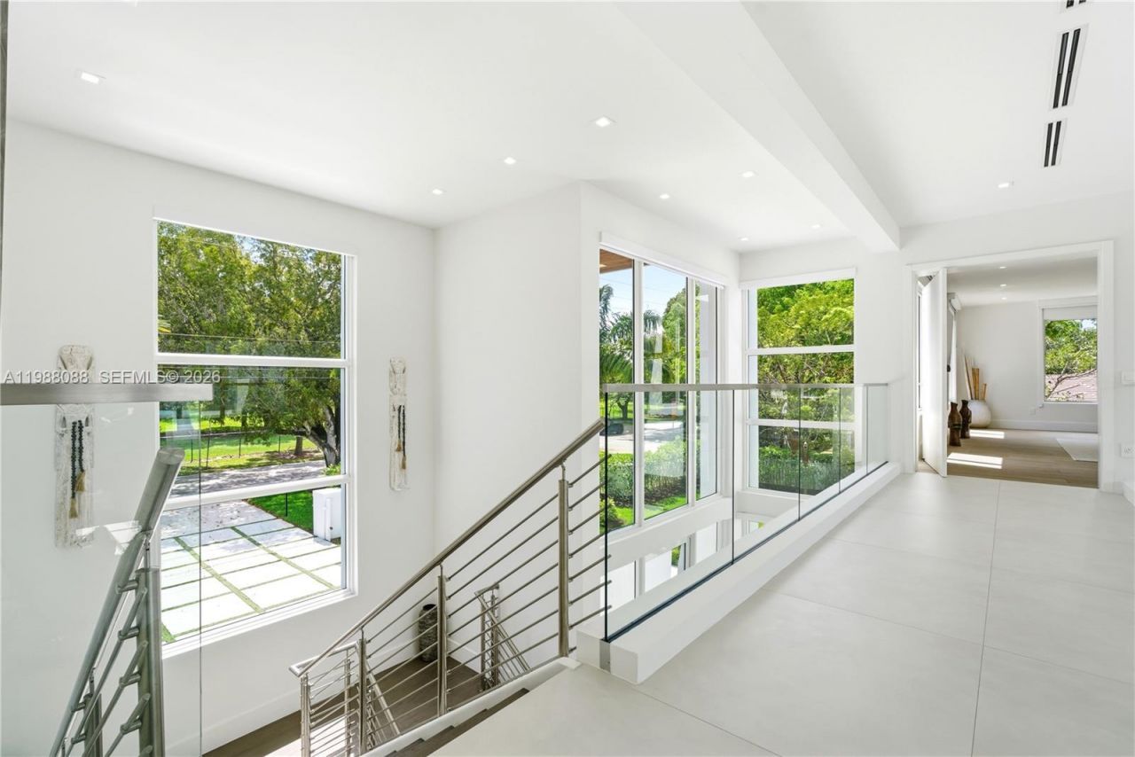 6285 Old Cutler Rd , Pinecrest, FL 33156 Photo