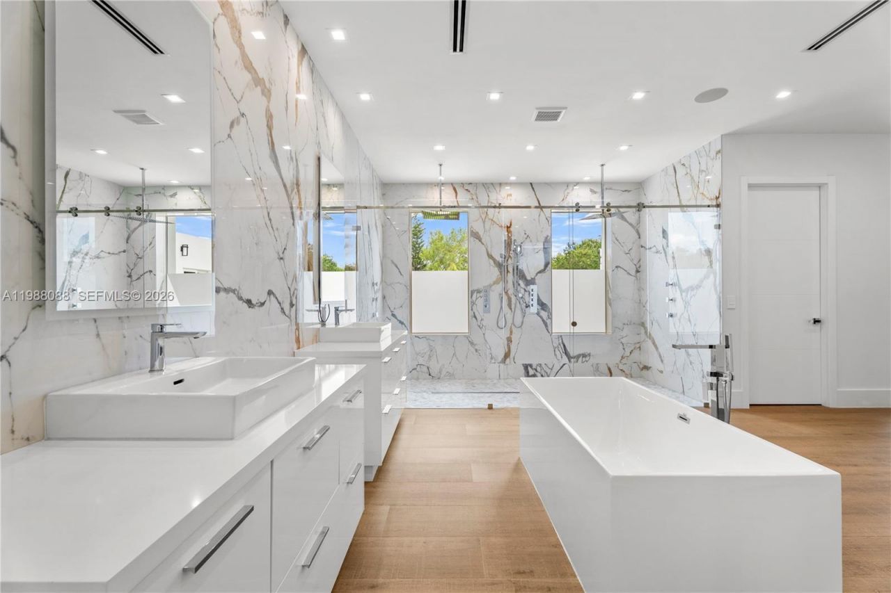 6285 Old Cutler Rd , Pinecrest, FL 33156 Photo