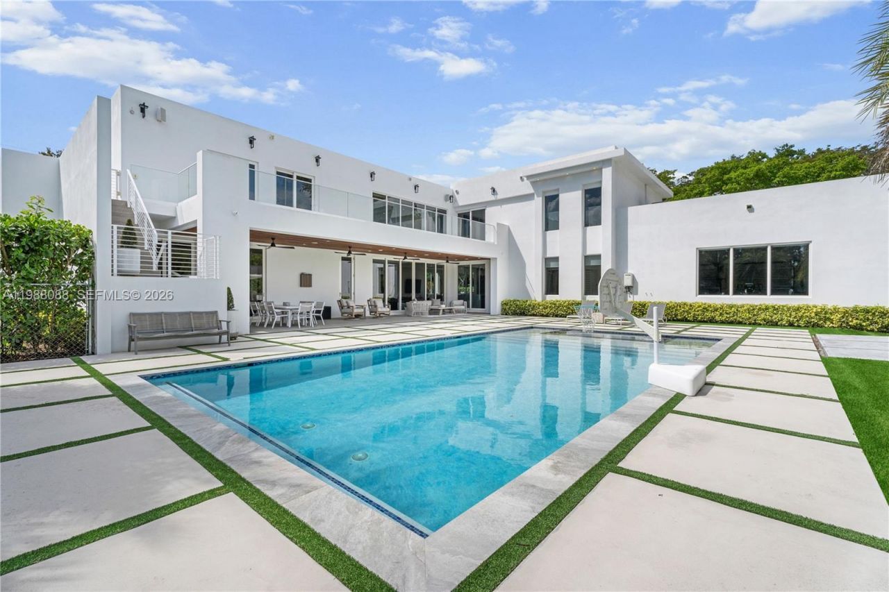 6285 Old Cutler Rd, Pinecrest, FL 33156 Photo