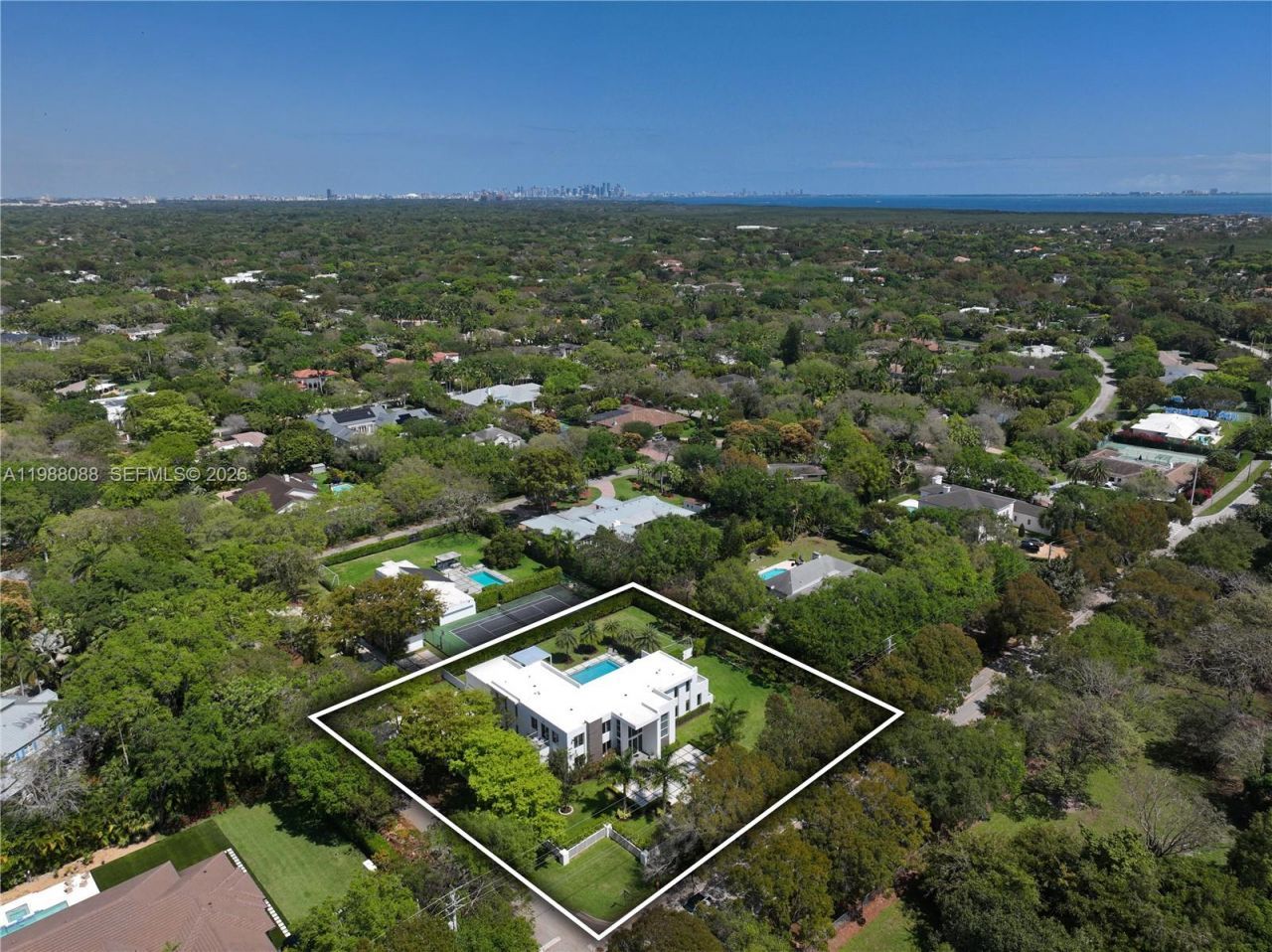 6285 Old Cutler Rd , Pinecrest, FL 33156 Photo